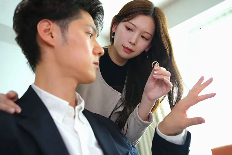 Vợ yêu đi đi giã ngoại, ông xã ở nhà bị nhỏ em cô vợ gạ chịch không trượt phát nào